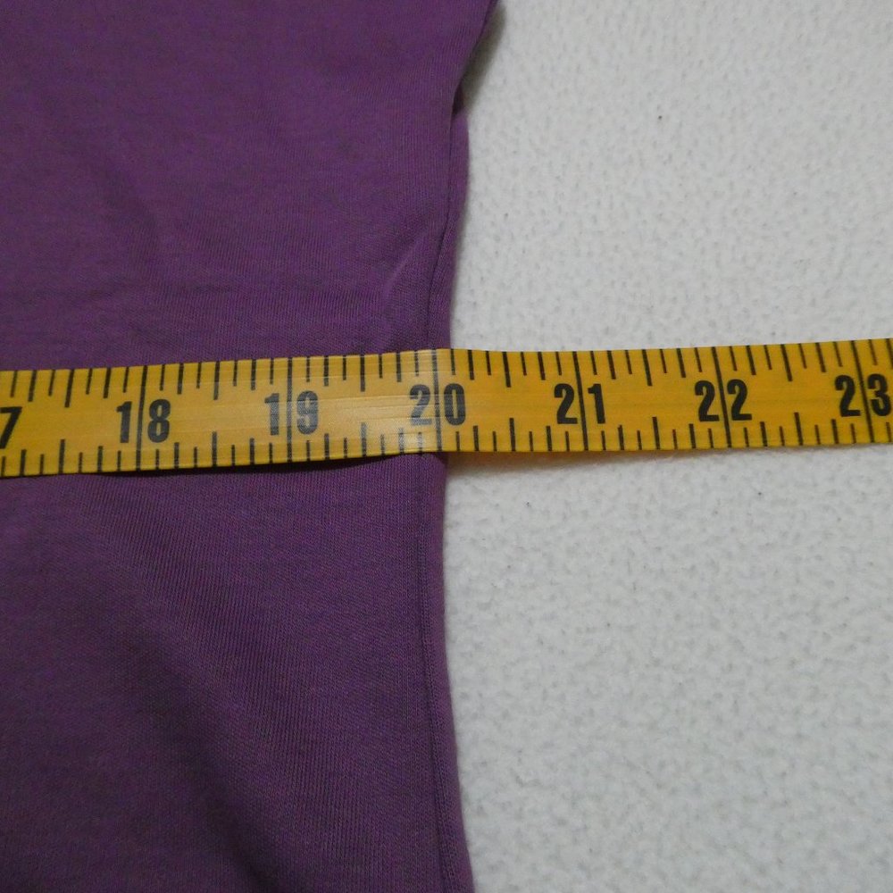 Scooped Neck T-Shirt As New - Picture 6 of 9